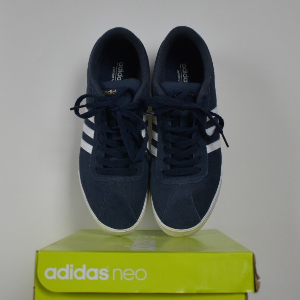 Adidas Sneakers